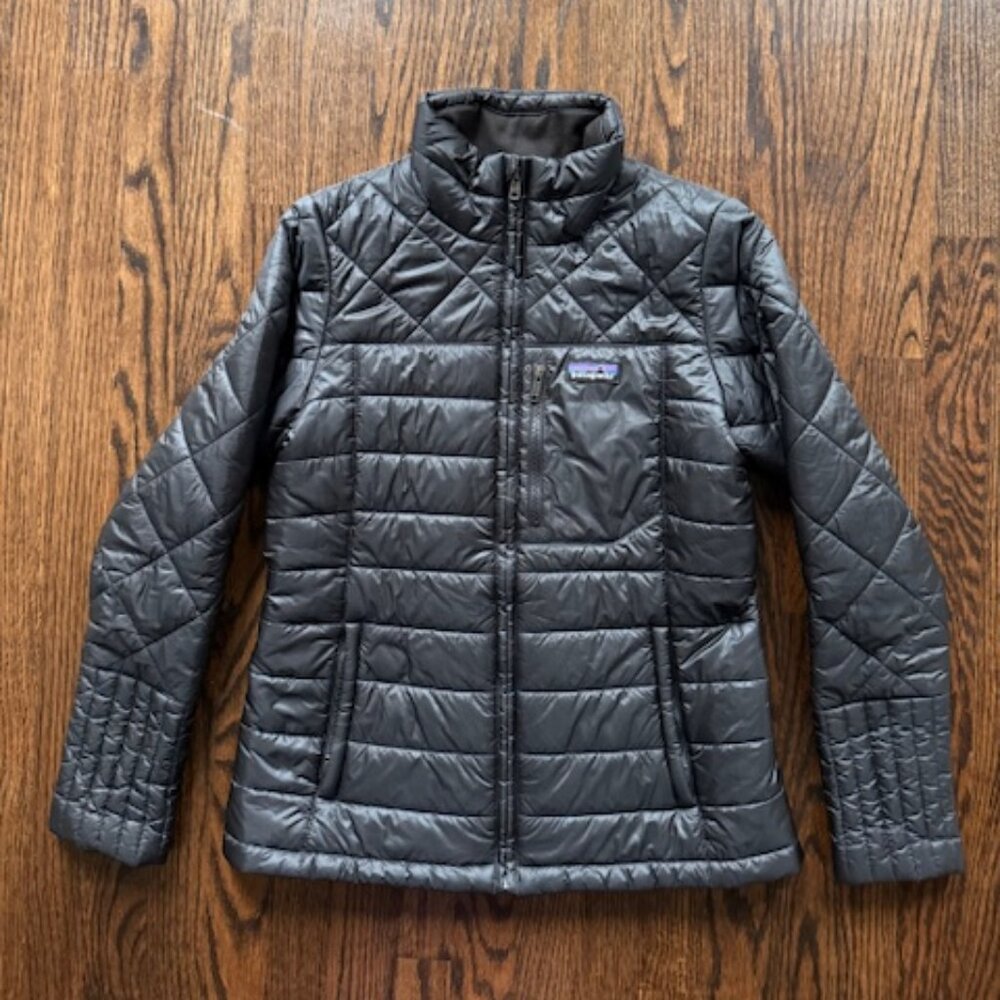 Patagonia Women's Radalie black nano puffer coat size M